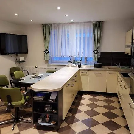Jedan Apartmens Apartamento *